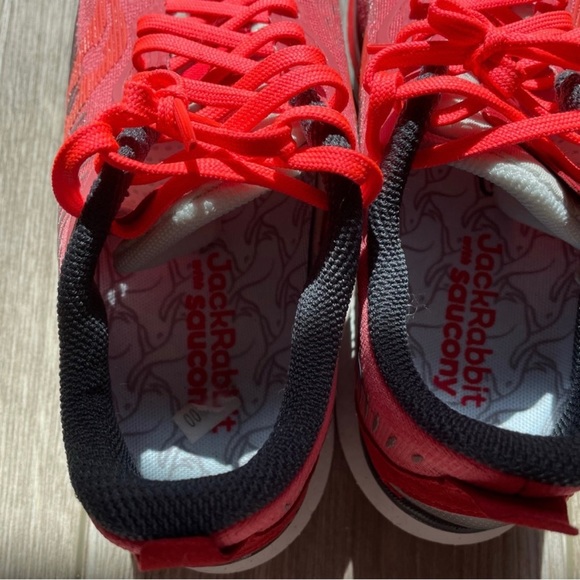 Saucony Endorphin Speed 2 Women’s 8.5 - Picture 4 of 6